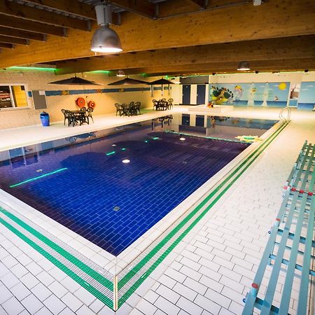 Готель Vakantiepark 'T Broeckhuys Евейк Екстер'єр фото